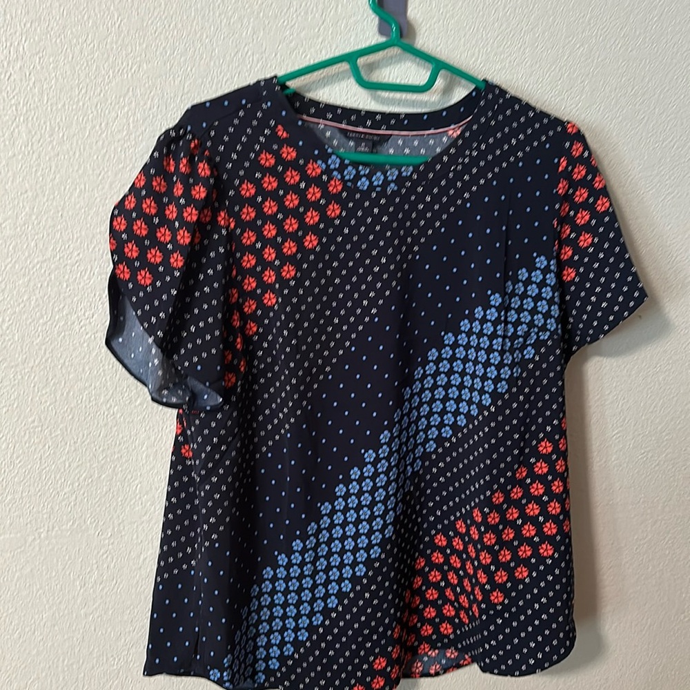 Short sleeve blouse